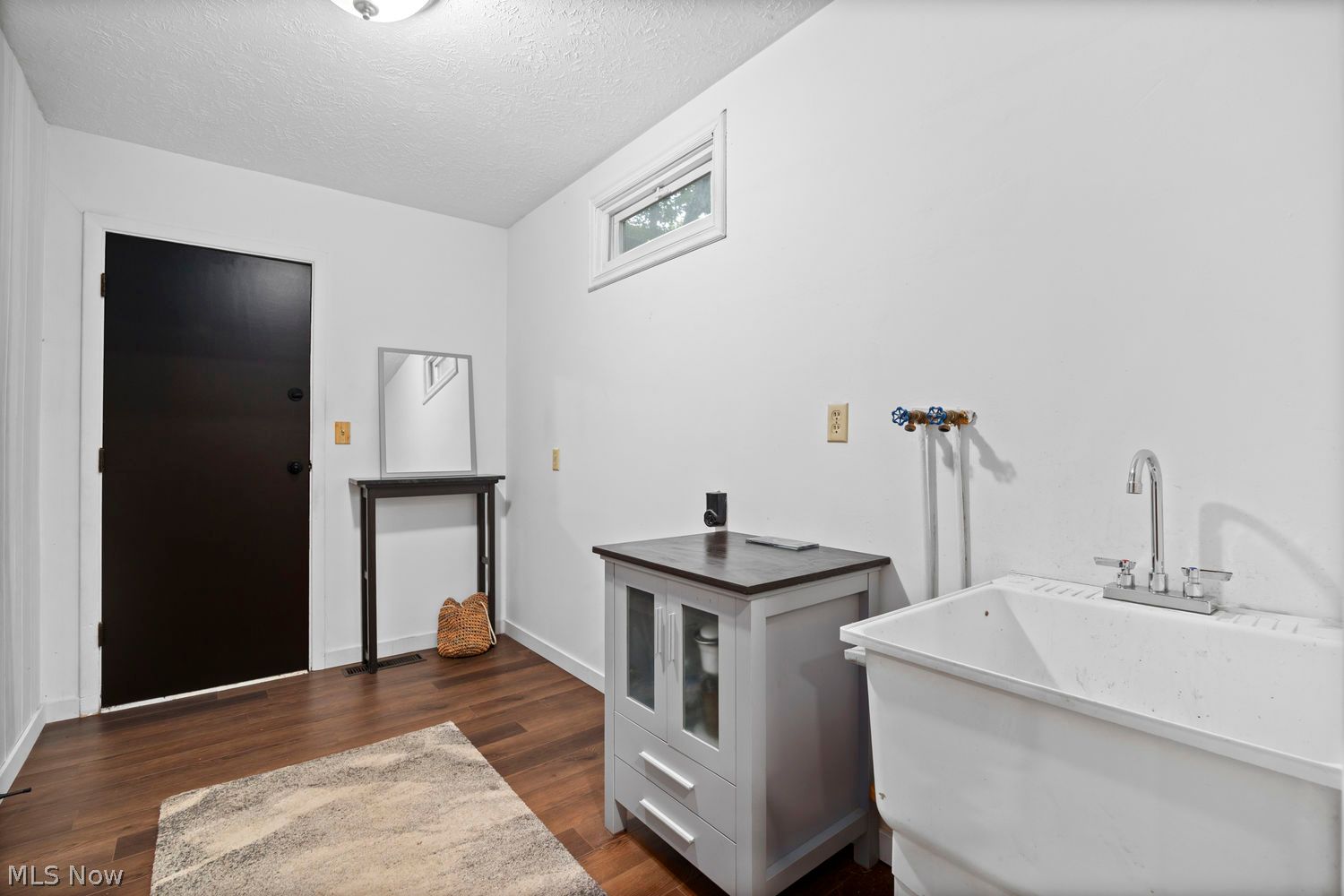 11979 The Bluffs Strongsville OH 44136