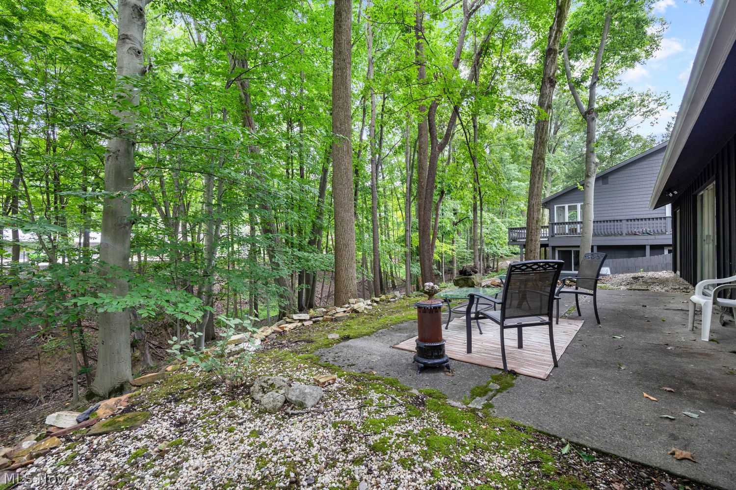 11979 The Bluffs Strongsville OH 44136