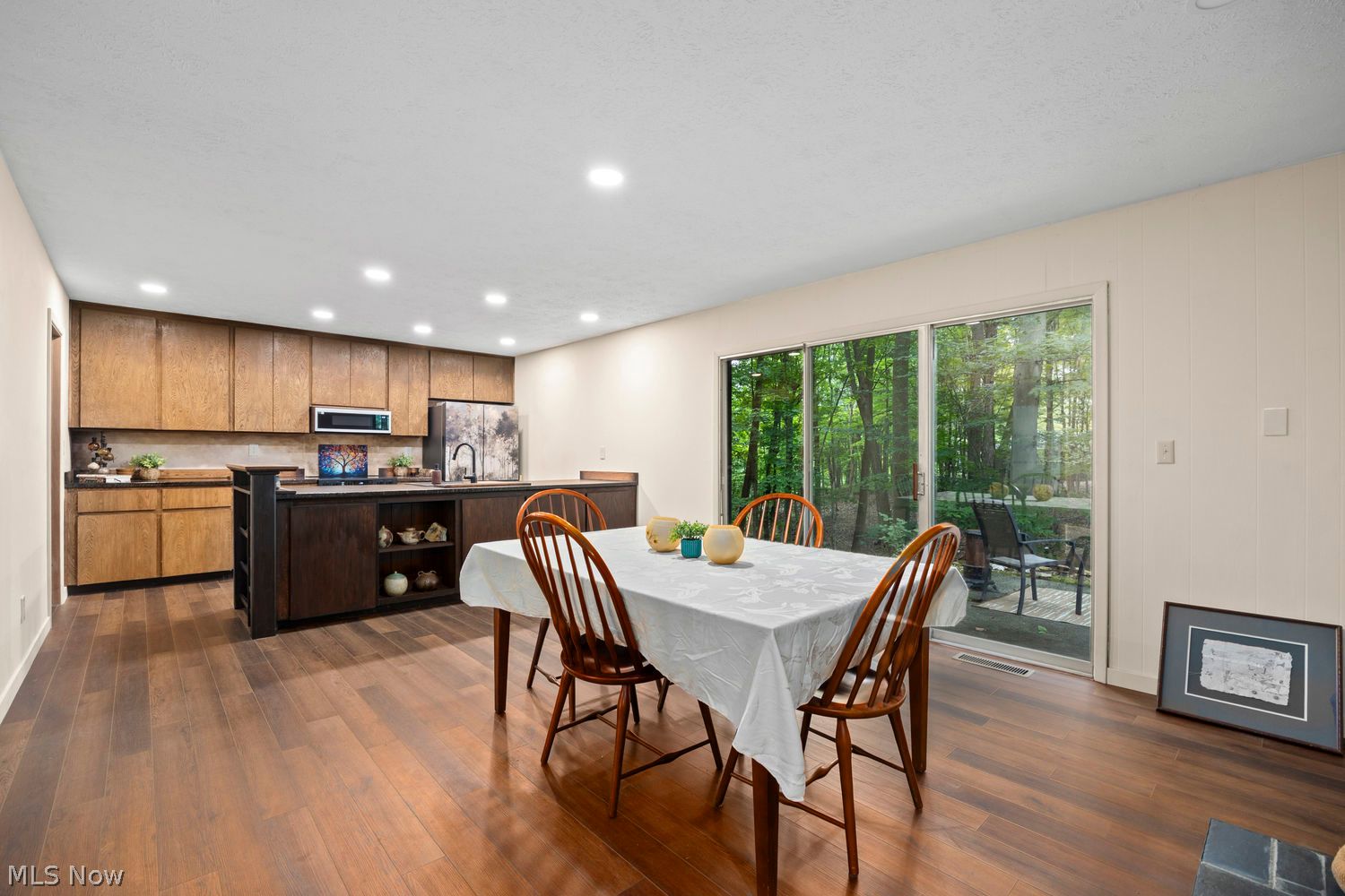11979 The Bluffs Strongsville OH 44136