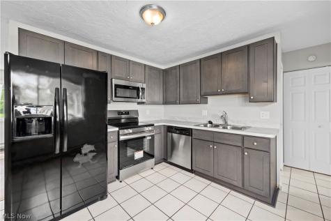 1731 Abbe Road S Elyria OH 44035