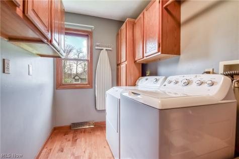 7052 Cornell Lane Mentor OH 44060