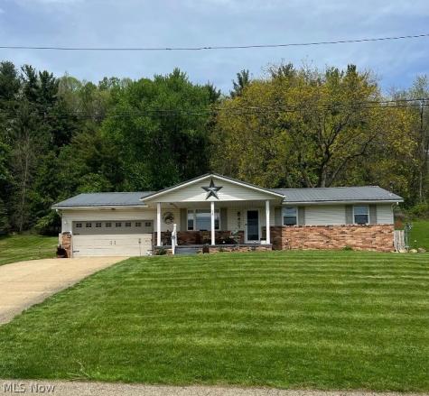 202 Ridgewood Boulevard Minerva OH 44657