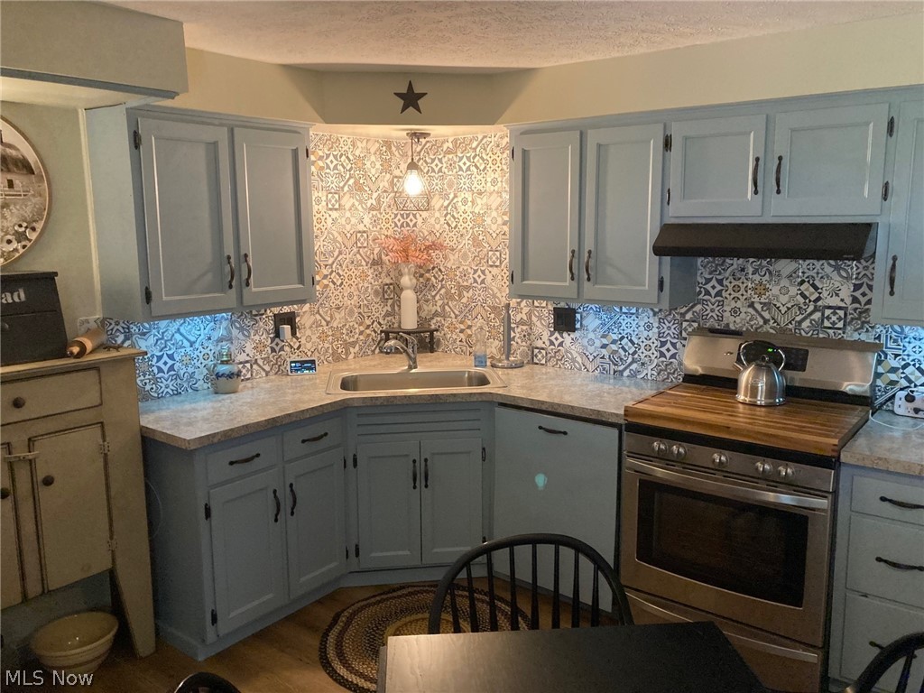 202 Ridgewood Boulevard Minerva OH 44657