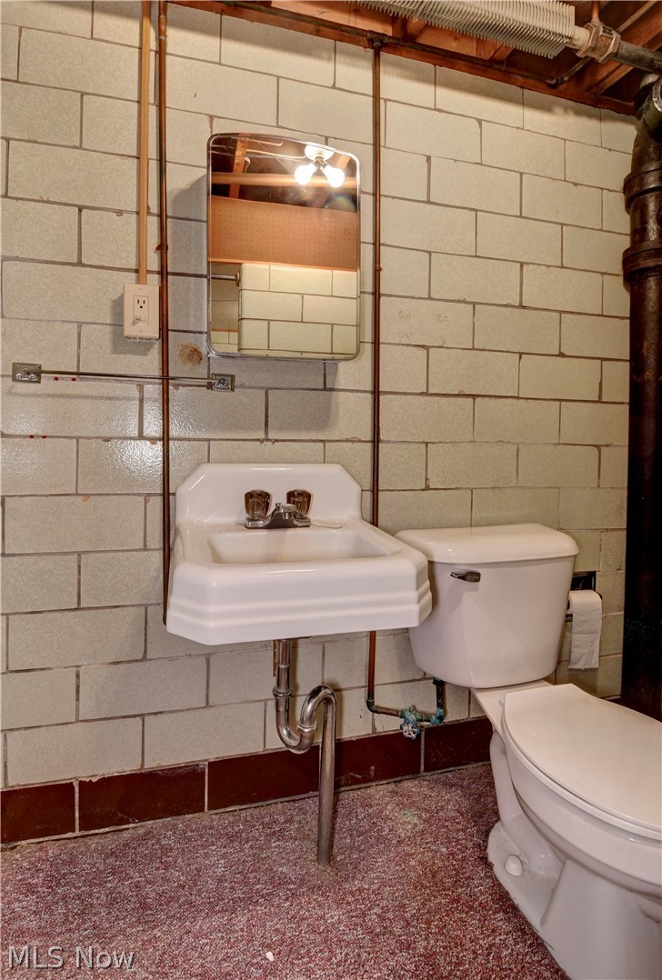 105 Prospect Street Baltic OH 43804