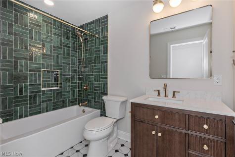 2890 Rocky Ridge Drive Westlake OH 44145