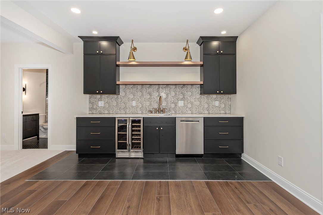 2890 Rocky Ridge Drive Westlake OH 44145