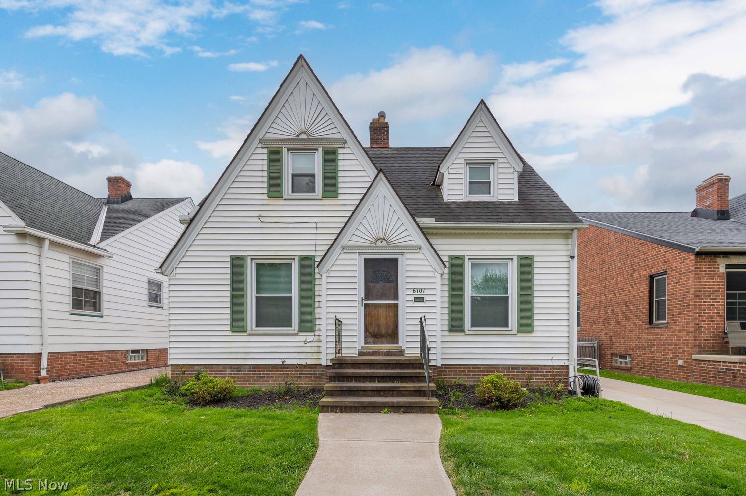 6101 Parkridge Avenue Cleveland OH 44144