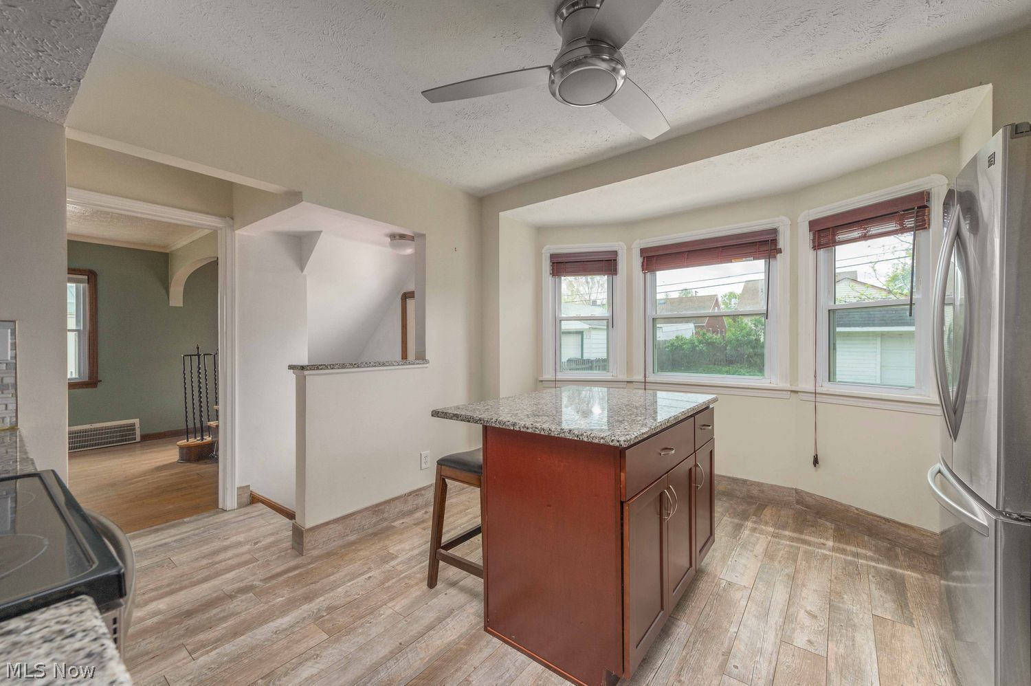 6101 Parkridge Avenue Cleveland OH 44144