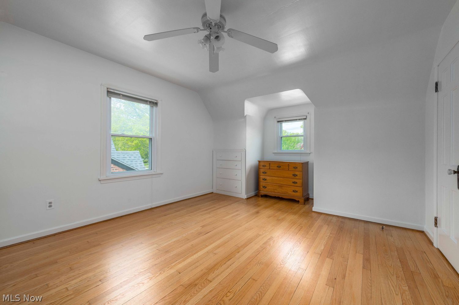 6101 Parkridge Avenue Cleveland OH 44144