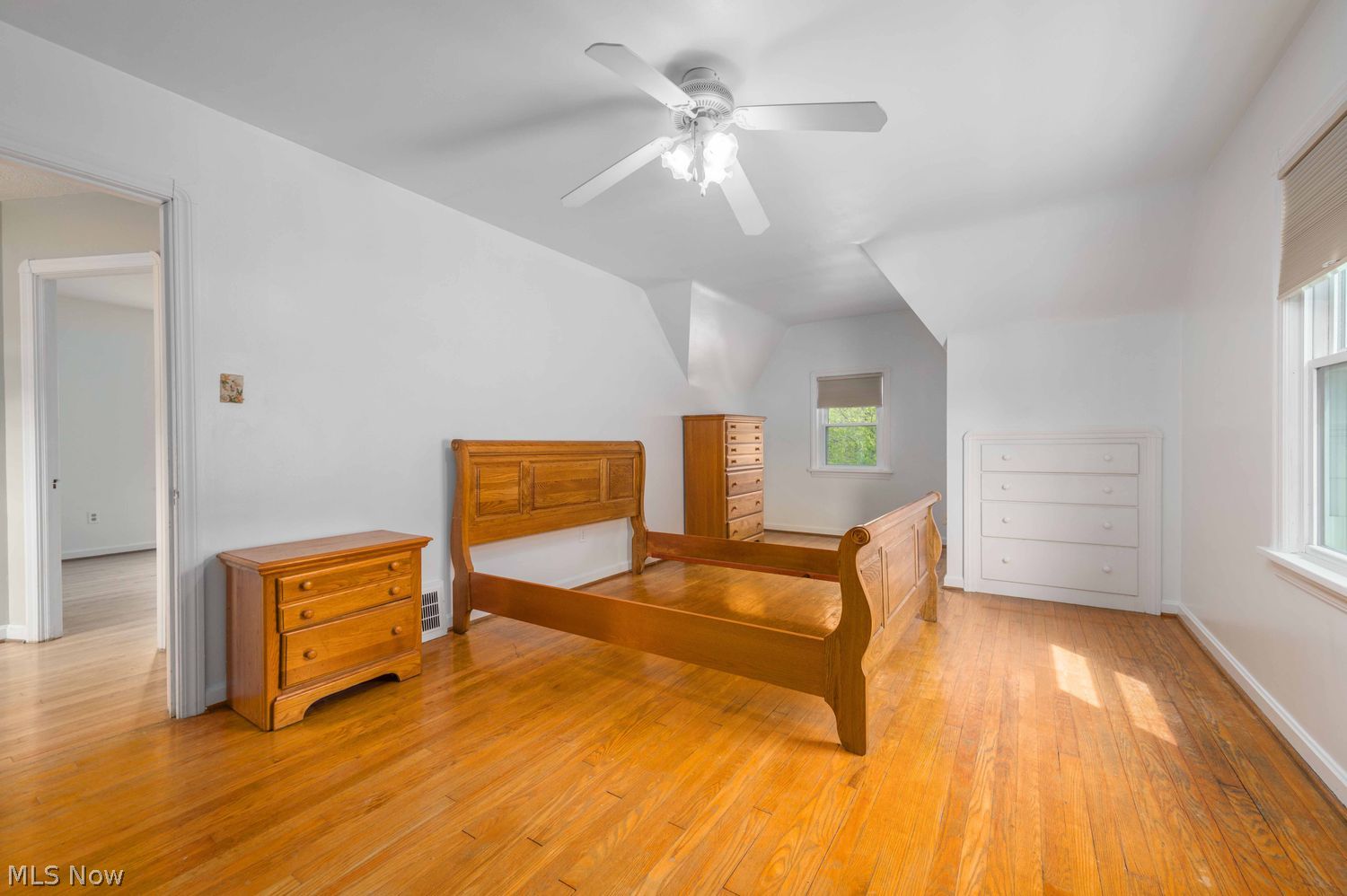 6101 Parkridge Avenue Cleveland OH 44144