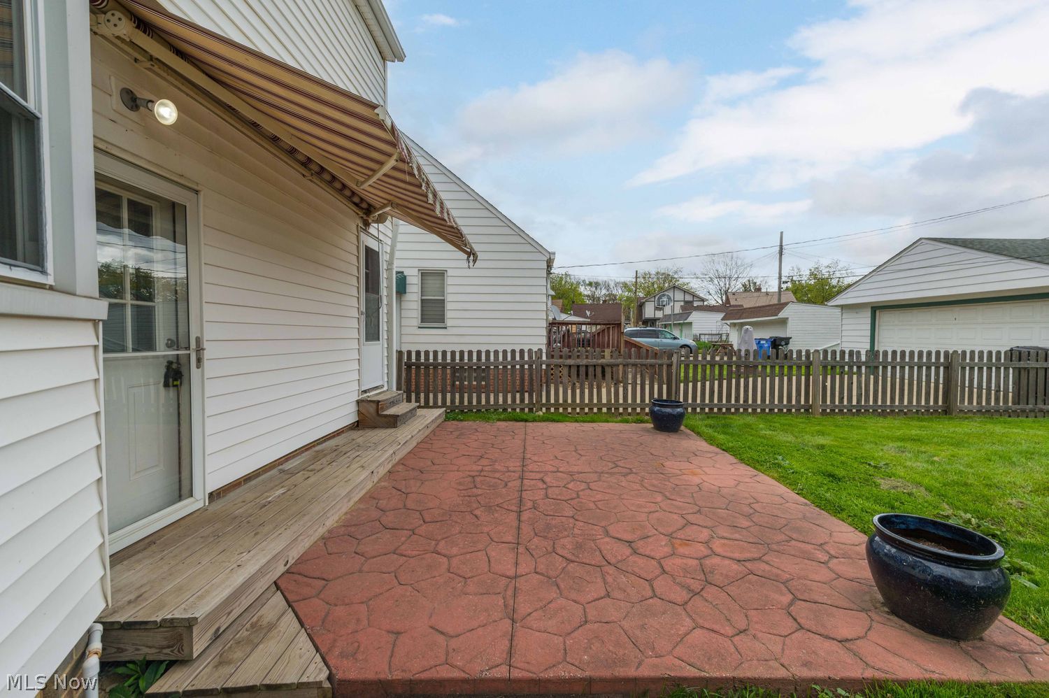 6101 Parkridge Avenue Cleveland OH 44144