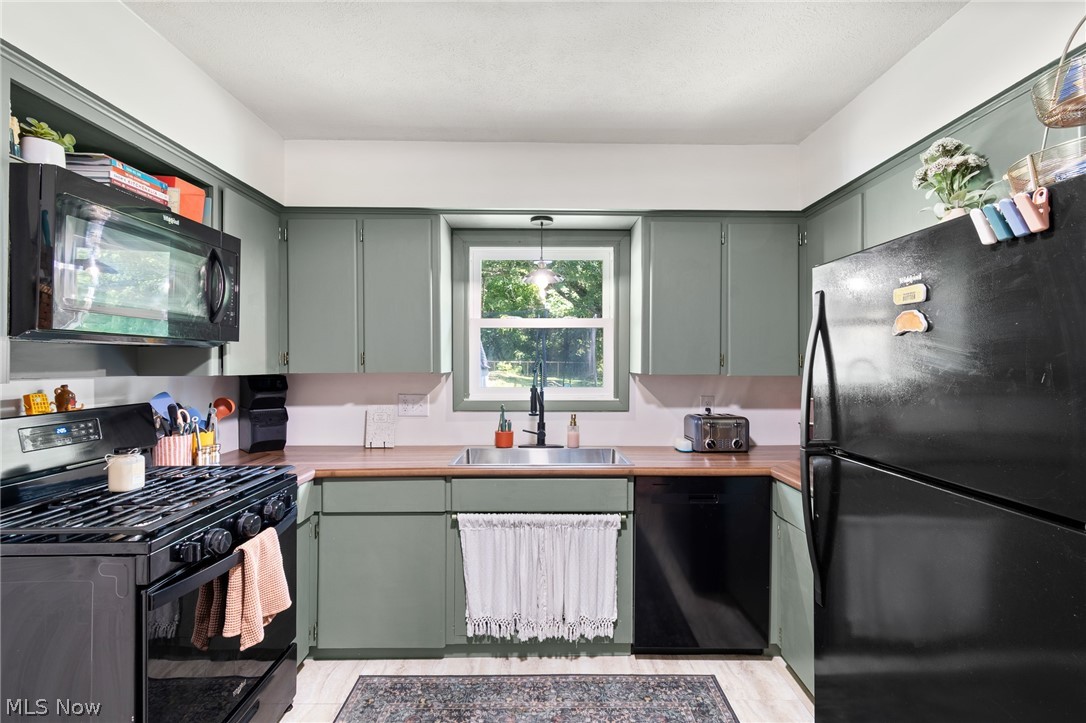 3112 Beaumont Avenue NW Massillon OH 44647