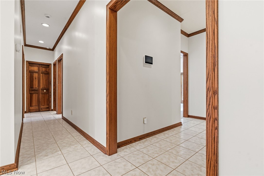 1524 Whittier Street NE Canton OH 44721