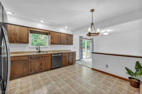 753 Poplar Drive Brunswick OH 44212
