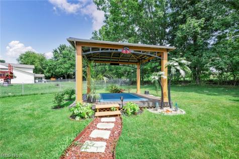 753 Poplar Drive Brunswick OH 44212