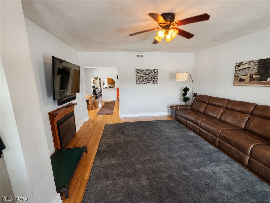 2318 W 19th Street Cleveland OH 44113
