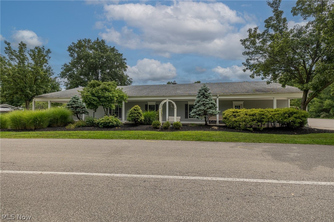 12 Sycamore Drive Olmsted Falls OH 44138