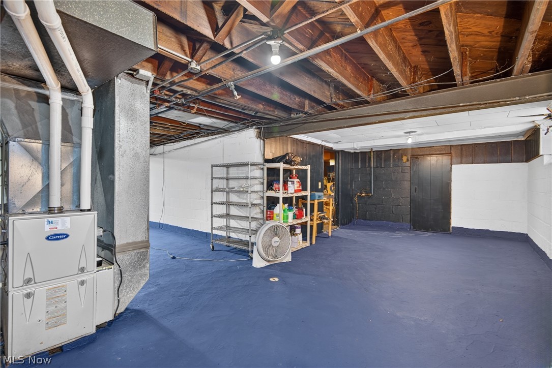 4724 Green Road Warrensville Heights OH 44128