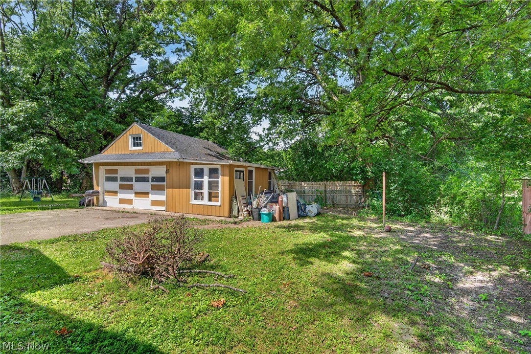 4724 Green Road Warrensville Heights OH 44128