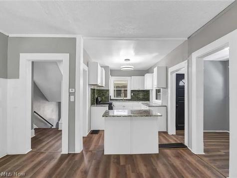 2231 Bellfield Avenue Cleveland Heights OH 44106