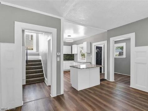 2231 Bellfield Avenue Cleveland Heights OH 44106