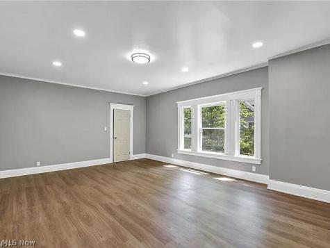 2231 Bellfield Avenue Cleveland Heights OH 44106