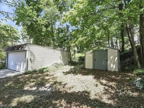 2231 Bellfield Avenue Cleveland Heights OH 44106