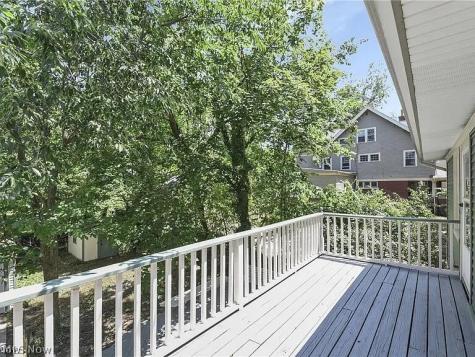 2231 Bellfield Avenue Cleveland Heights OH 44106