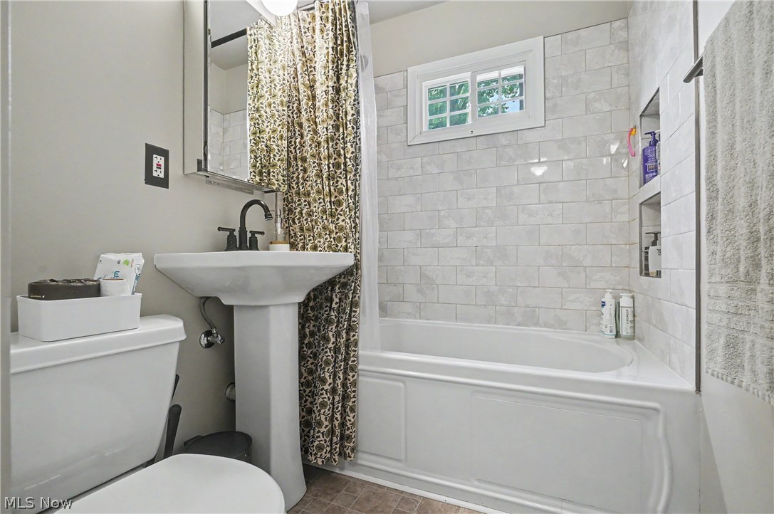 2140 14th Street Cuyahoga Falls OH 44223