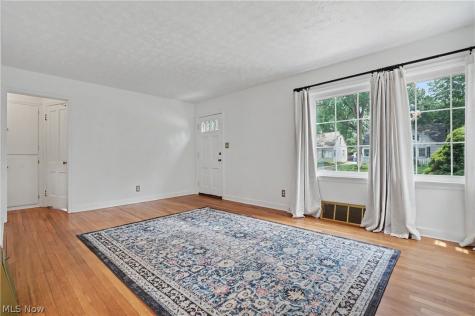 2140 14th Street Cuyahoga Falls OH 44223