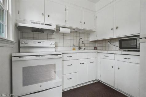 2140 14th Street Cuyahoga Falls OH 44223