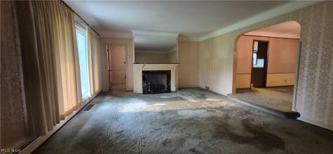 6471 Olde York Road Parma Heights OH 44130