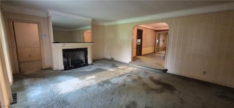 6471 Olde York Road Parma Heights OH 44130