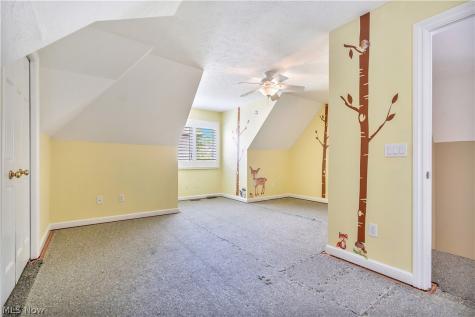 3790 Woodleigh Avenue NW Canton OH 44718