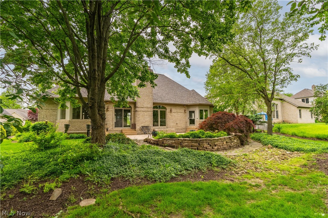 3790 Woodleigh Avenue NW Canton OH 44718
