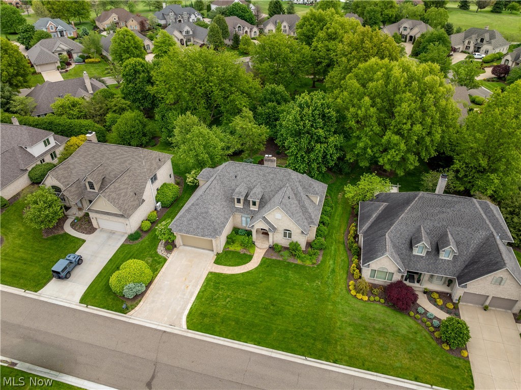 3790 Woodleigh Avenue NW Canton OH 44718