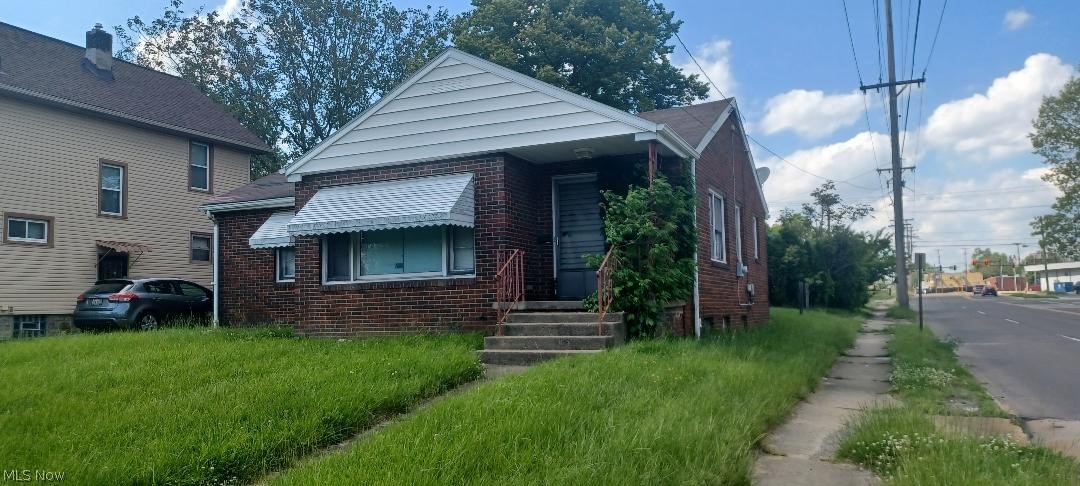 902 Alameda Avenue Youngstown OH 44510