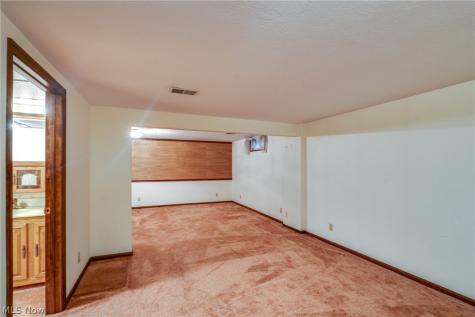 3120 Bambi Street NW Canton OH 44709
