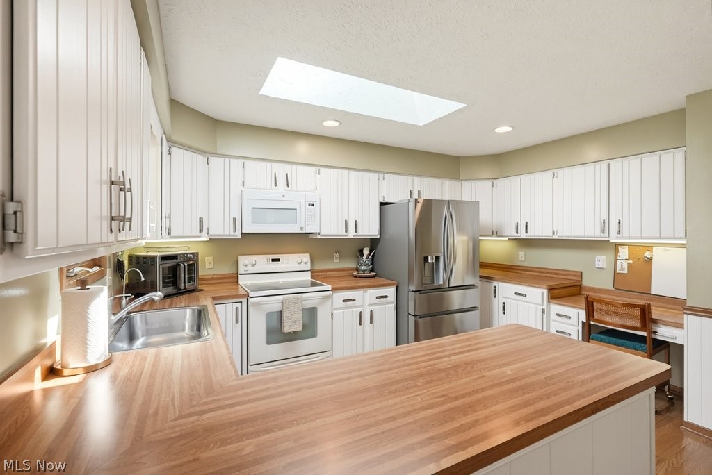 18230 Rolling Brook Drive Chagrin Falls OH 44023