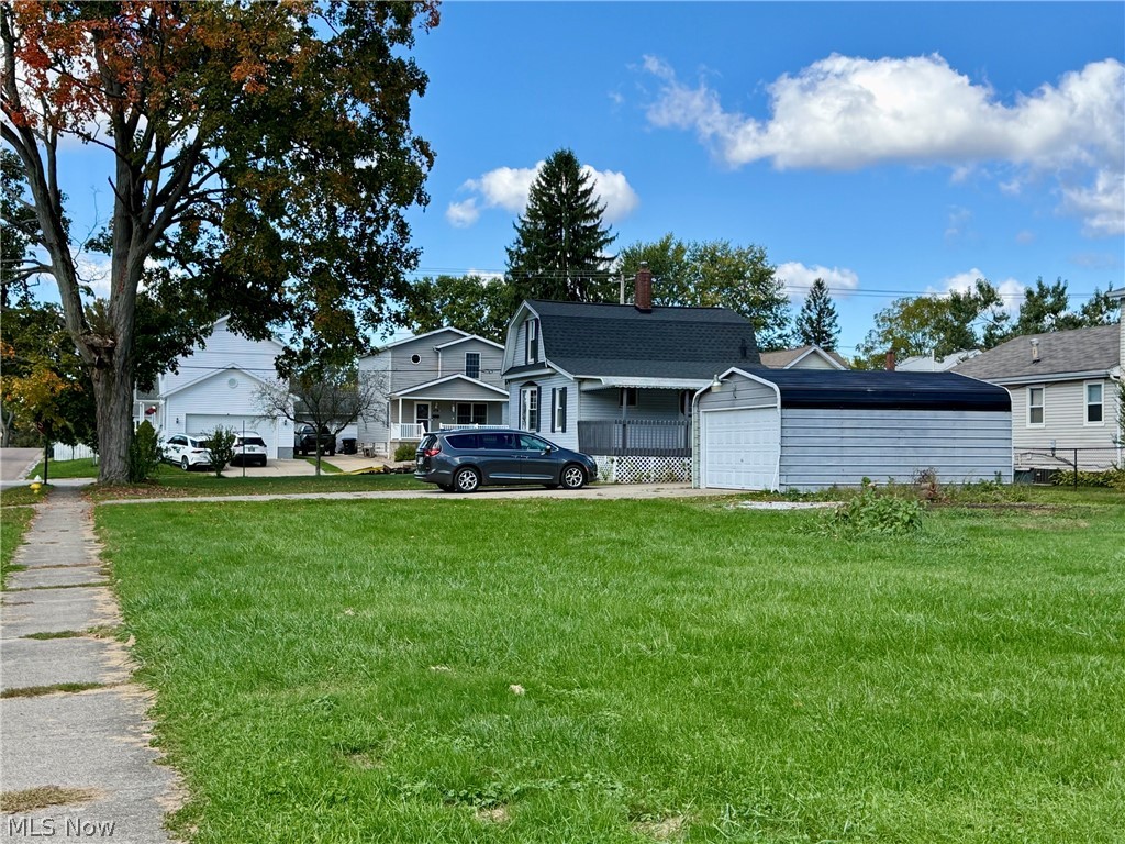 375 Pauline Akron OH 44312