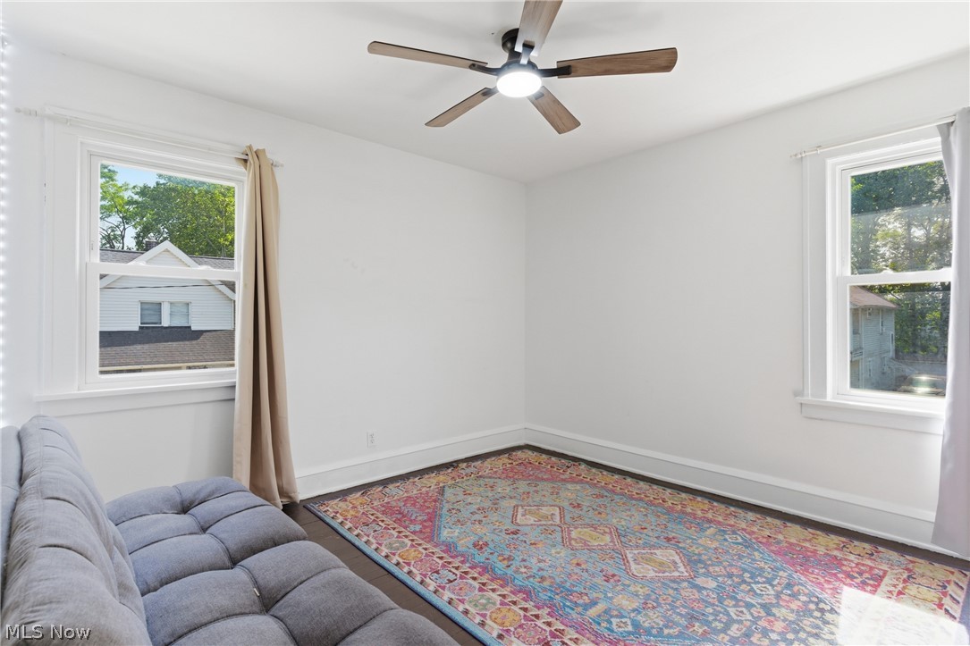 3875 E 38th Street Newburgh Heights OH 44105