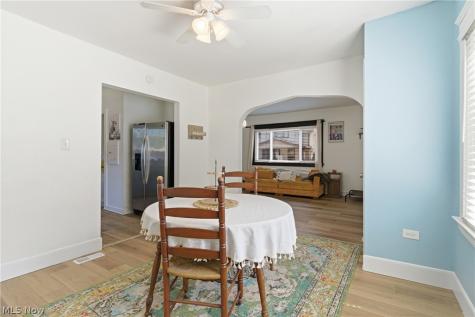 3875 E 38th Street Newburgh Heights OH 44105