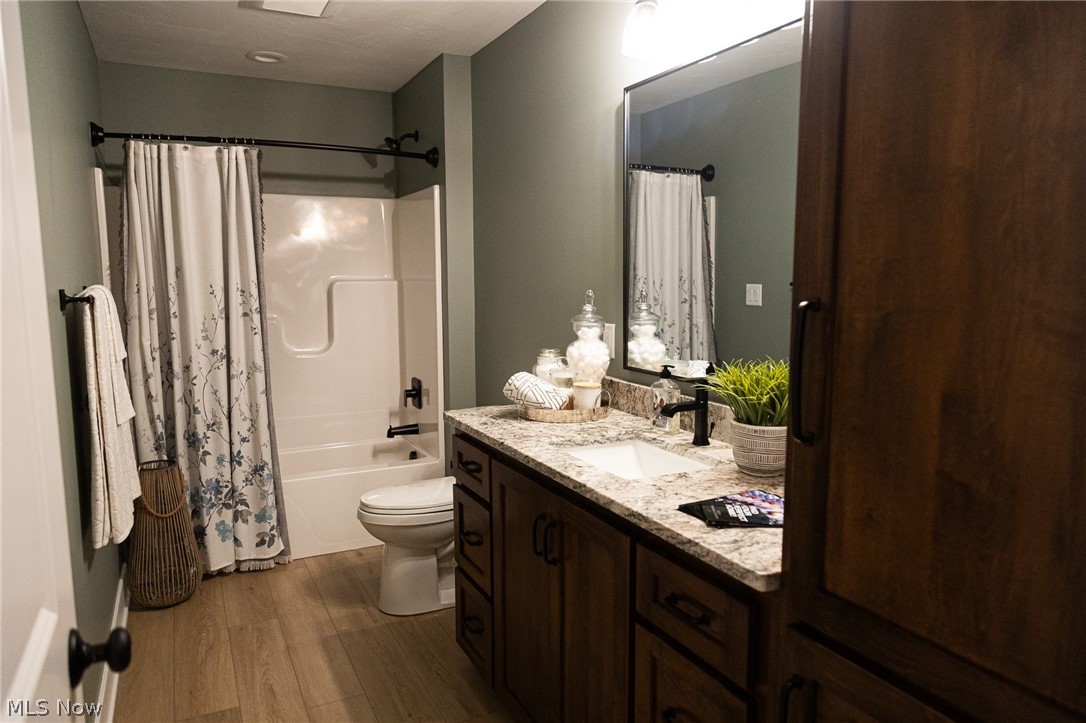 1703 Jenna Drive Wooster OH 44691