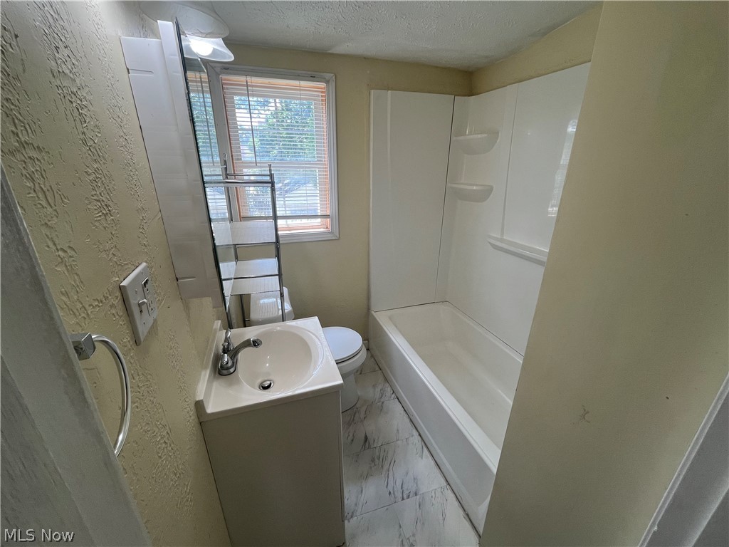 5811 Belmere Drive Parma OH 44129