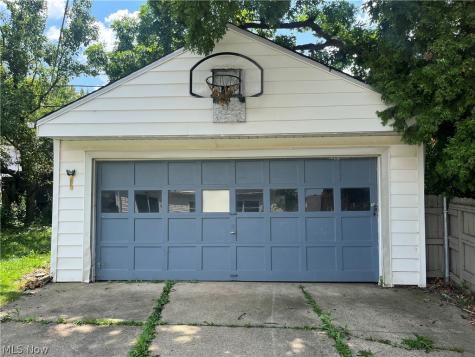 5811 Belmere Drive Parma OH 44129