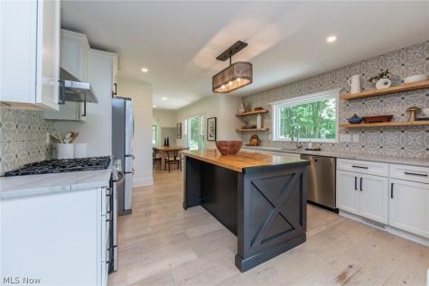 35845 Jackson Road Moreland Hills OH 44022