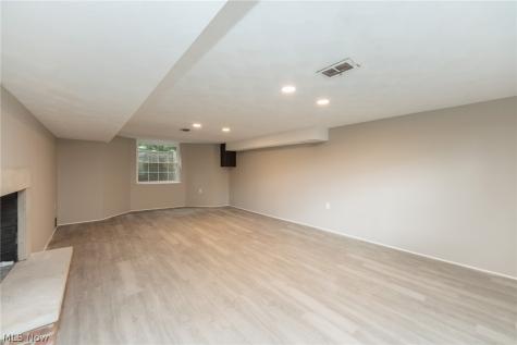 35845 Jackson Road Moreland Hills OH 44022