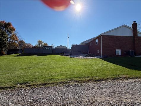 49 Kings Drive Steubenville OH 43952