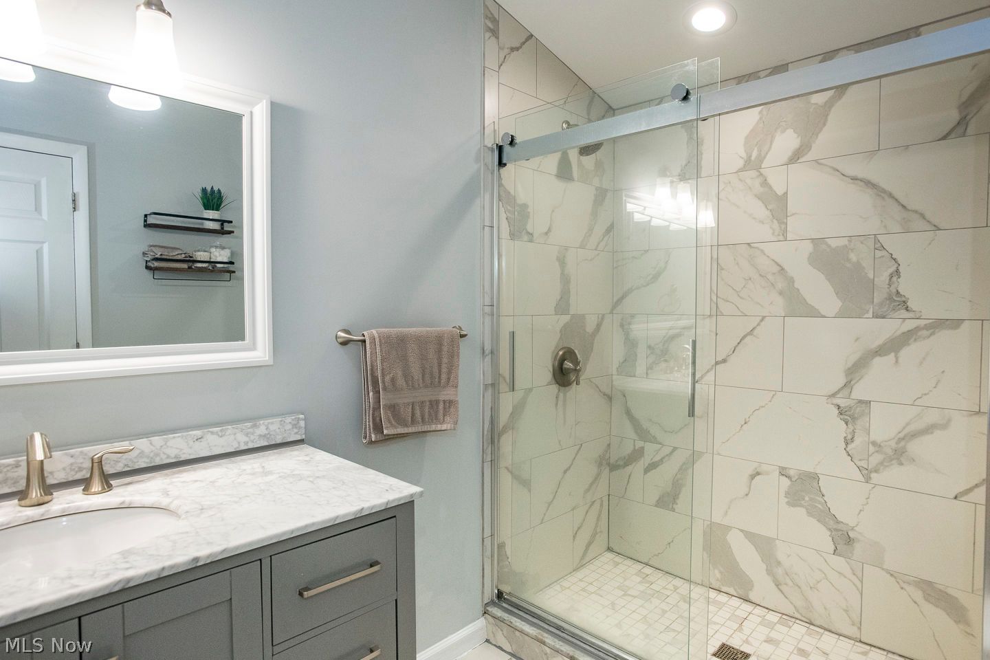 2775 Horseshoe Boulevard Westlake OH 44145