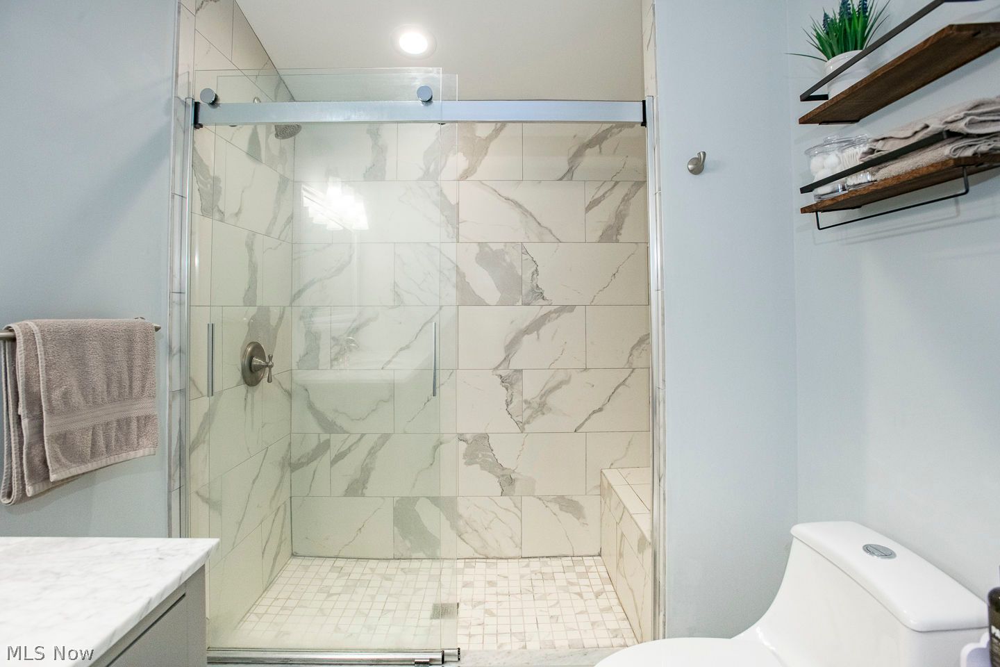 2775 Horseshoe Boulevard Westlake OH 44145